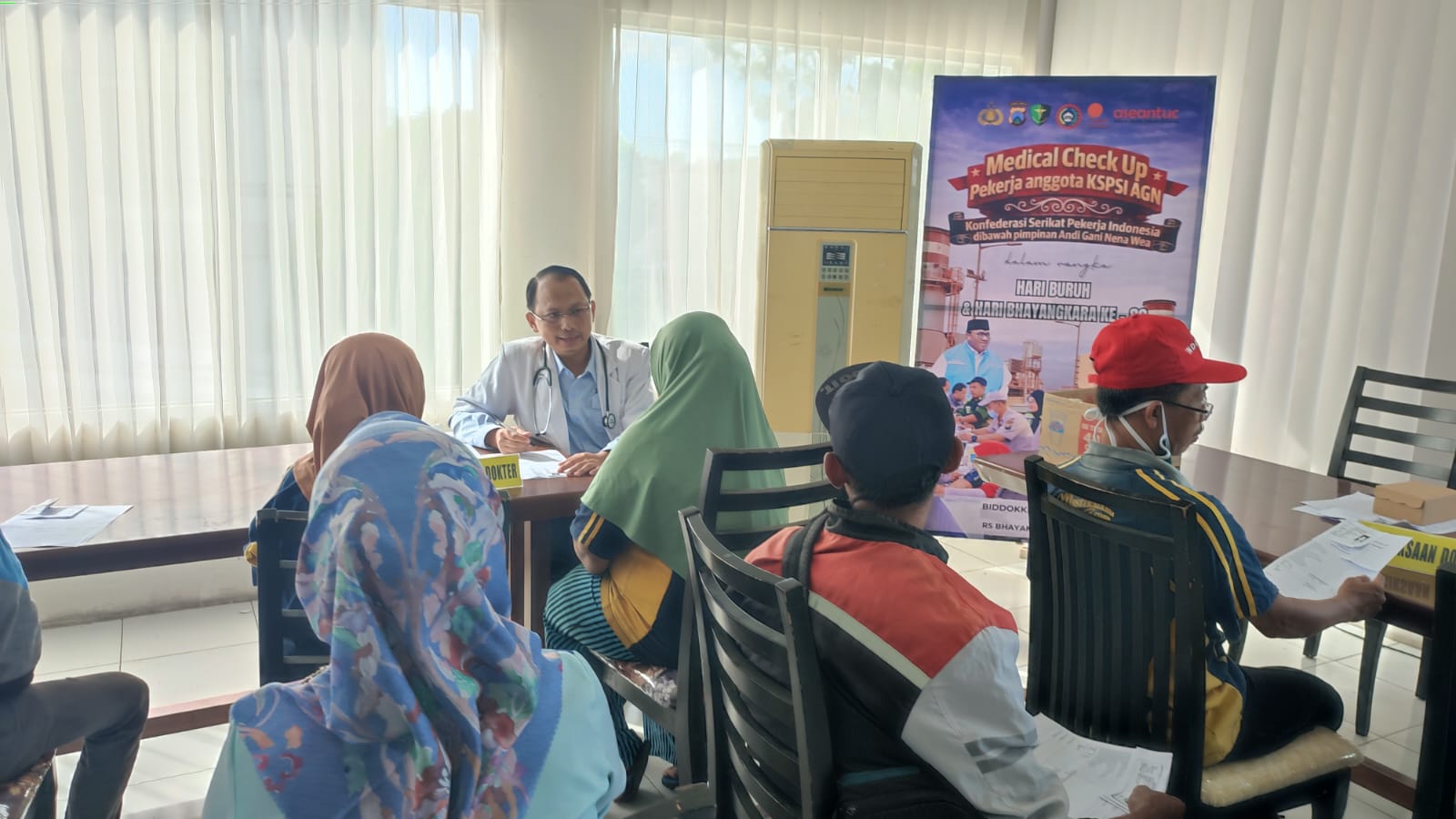 PT Mustikatama Lumajang Gelar Medical Check Up Rutin Demi Jaga Kesehatan dan Produktivitas Karyawan
