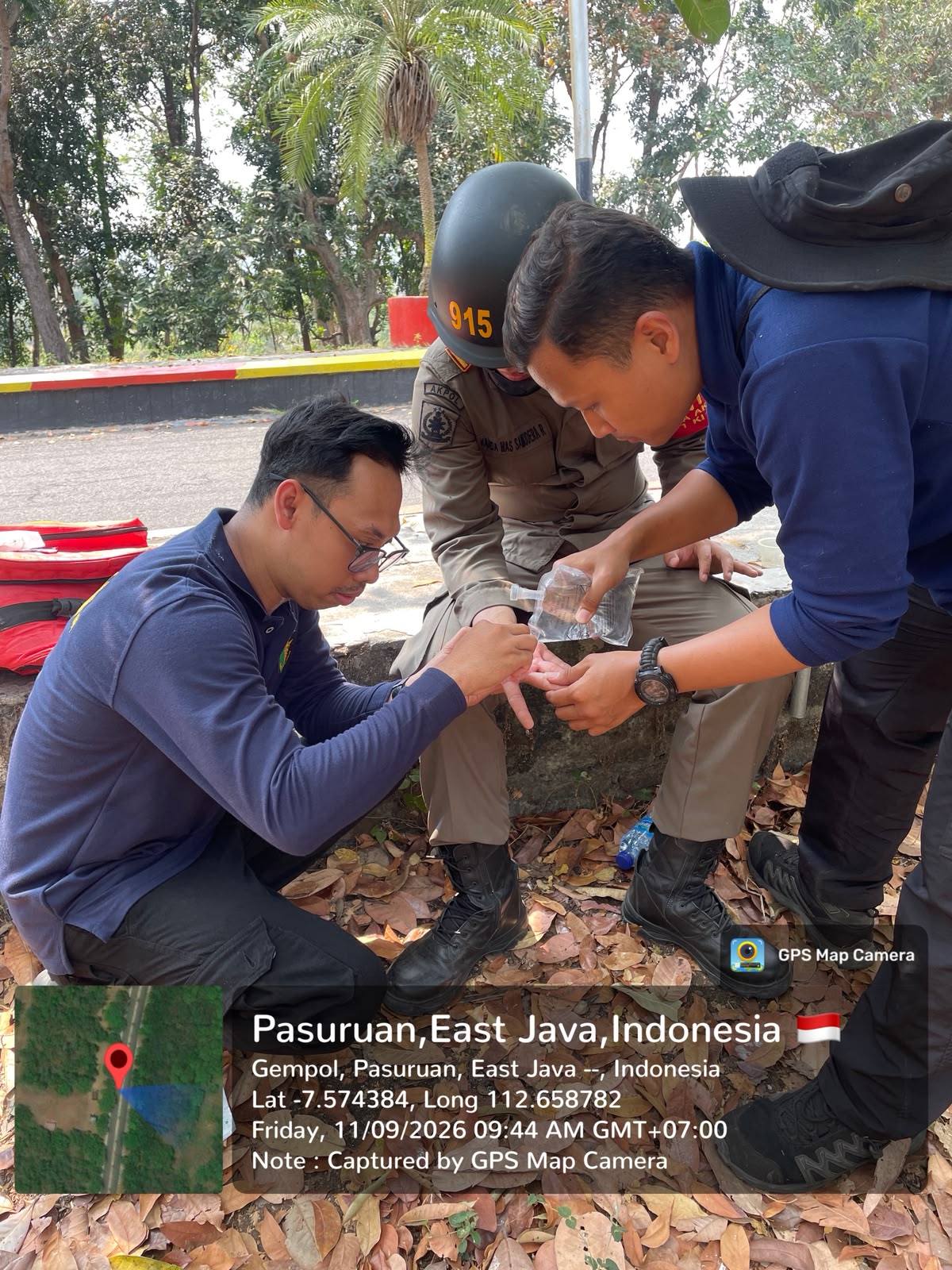 Kawal Latihan Halang Rintang hingga Bela Diri, Tim Keslap RS Bhayangkara Lumajang Kembali Siaga Medis Bagi Pasis Akpol di Pusdik Brimob